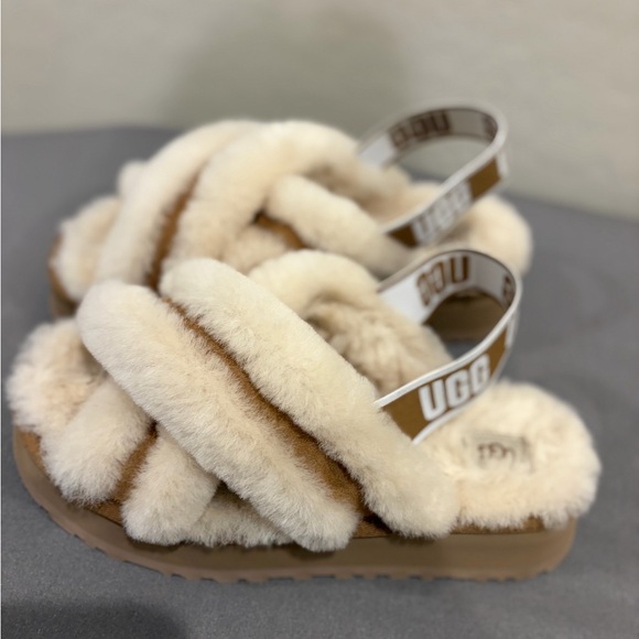 UGG Women's Disco Cross Slide clogs size 10 - Picture 7 of 9